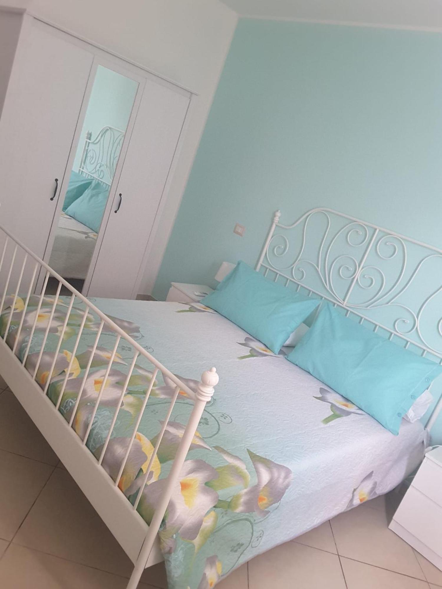 Iriss Bed & Breakfast Taormina Dış mekan fotoğraf