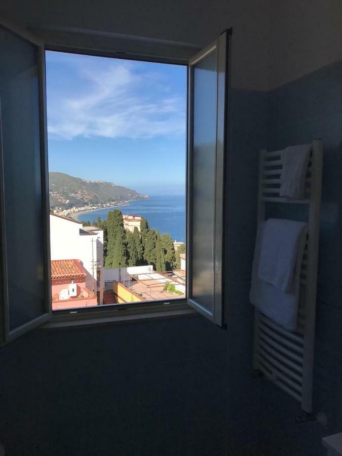 Iriss Bed & Breakfast Taormina Dış mekan fotoğraf